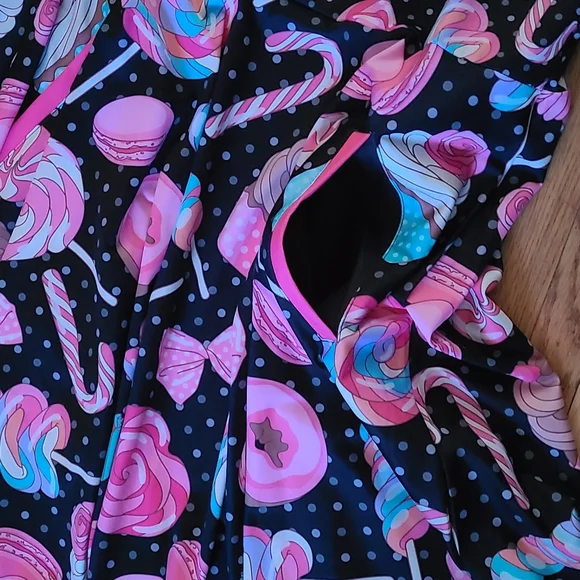 CowCow Womens Sweet Treats Sleeveless Skater Dress Size 2XL - Picture 2 of 6